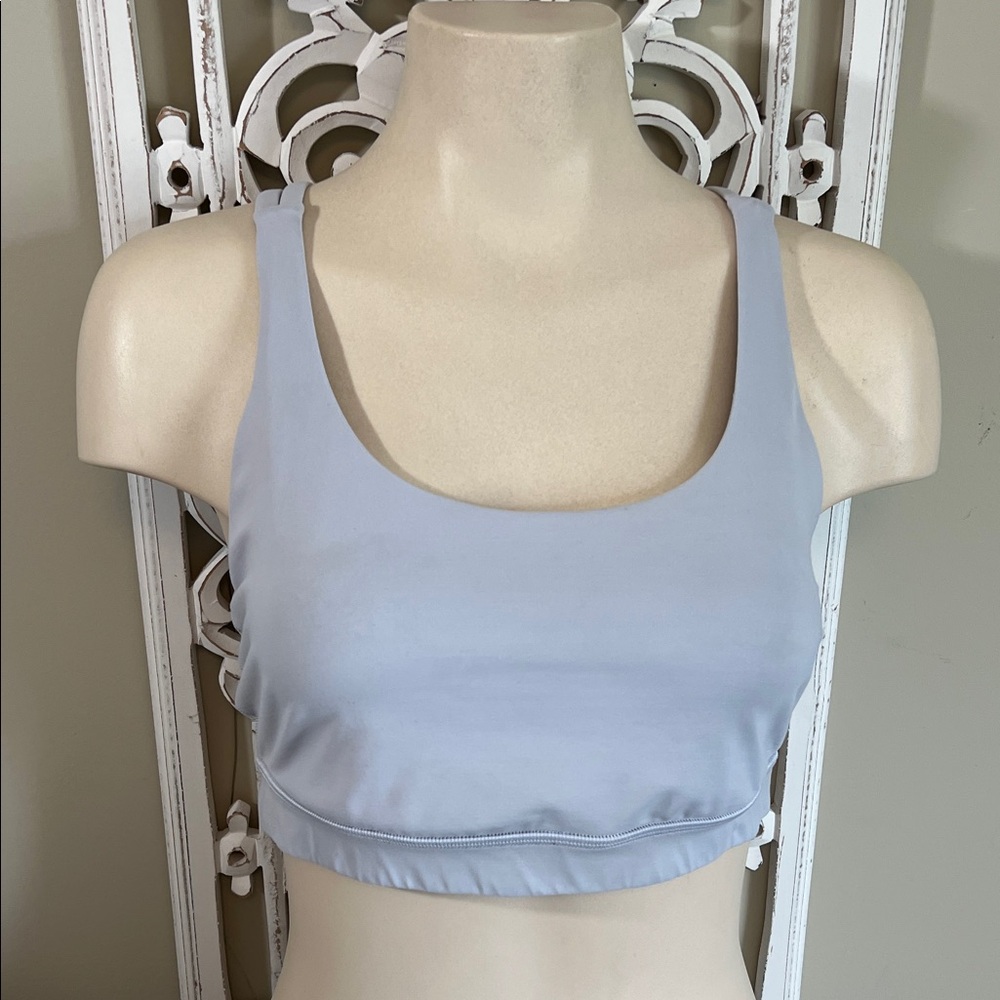 lululemon athletica Light Gray Cross-Back Sports Bra Med - 10